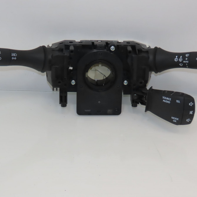 Bloc commodos occasion RENAULT MEGANE IV Phase 1 12-2015->... 1.5 DCi 115ch 255678341R 1