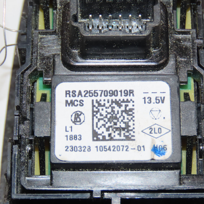 Commande lève-glace porte avant gauche occasion DACIA DUSTER II Phase 1 10-2017->... 254112588R 5