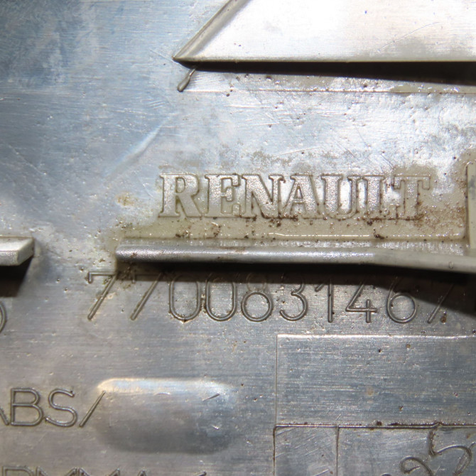 Clignotant droit occasion RENAULT MEGANE I Phase 1 11-1995->03-1999 1.6i 7701040713 4