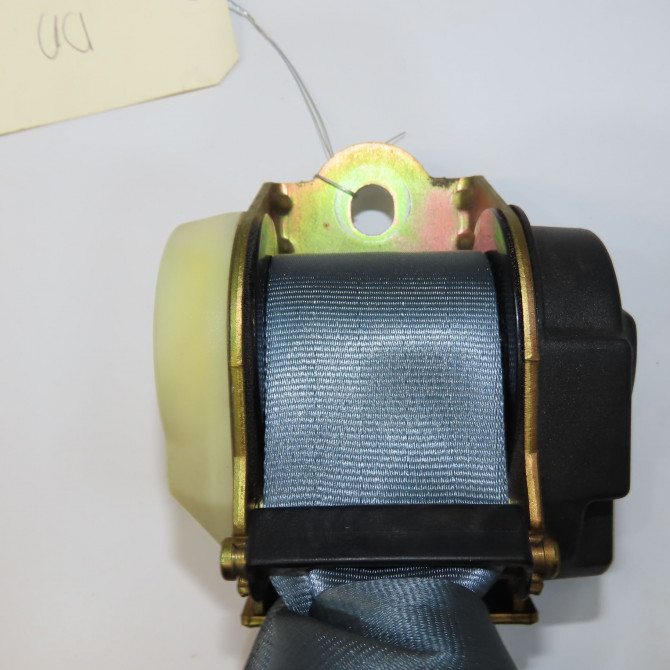 Ceinture arrière gauche occasion RENAULT MEGANE I Phase 1 11-1995->03-1999 1.6i 8200077124 2