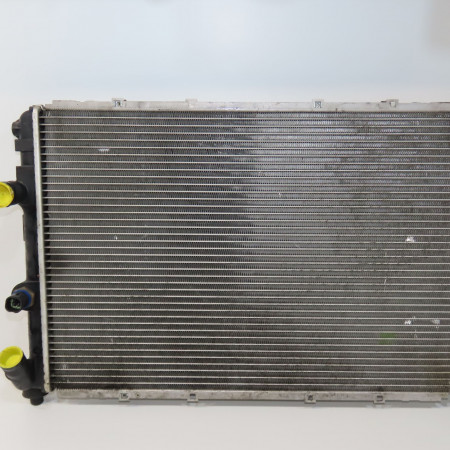 Radiateur occasion RENAULT MEGANE I Phase 1 11-1995->03-1999 1.6i 7700838133