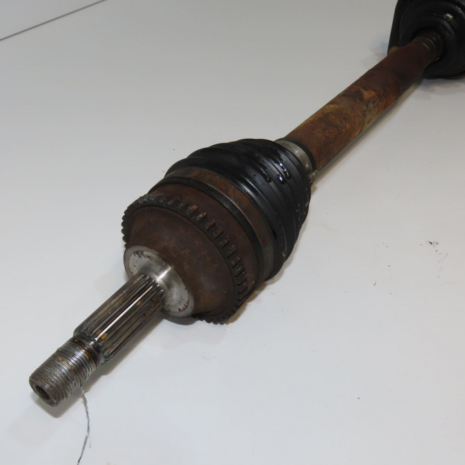 Transmission avant gauche occasion RENAULT MEGANE I Phase 1 11-1995->03-1999 1.6i 7701469374 2