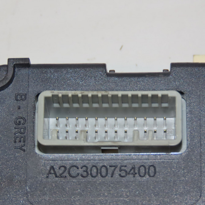 Lecteur de carte occasion RENAULT CLIO IV Phase 2 08-2016->... 1.5 DCI 90ch 285901934R 3