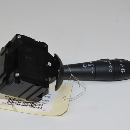 Commande essuie glace occasion RENAULT CLIO IV Phase 2 08-2016->... 1.5 DCI 90ch 8201168016