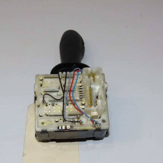 Commande essuie glace occasion RENAULT CLIO IV Phase 2 08-2016->... 1.5 DCI 90ch 8201168016 3