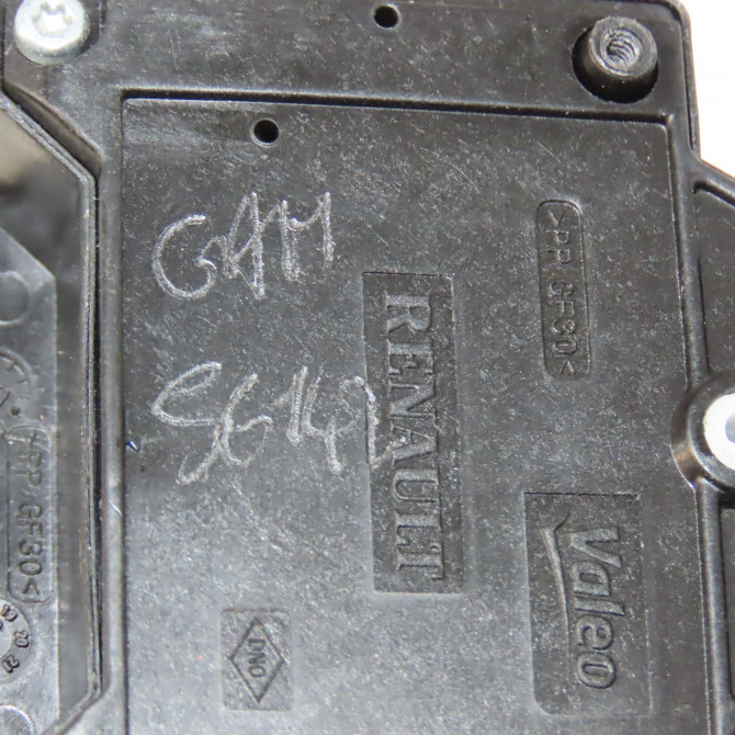 Commande essuie glace occasion RENAULT CLIO IV Phase 2 08-2016->... 1.5 DCI 90ch 8201168016 5