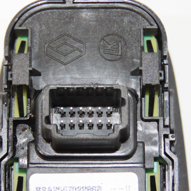 Commande lève-glace porte avant gauche occasion RENAULT CLIO IV Phase 2 08-2016->... 1.5 DCI 90ch 254112588R 6