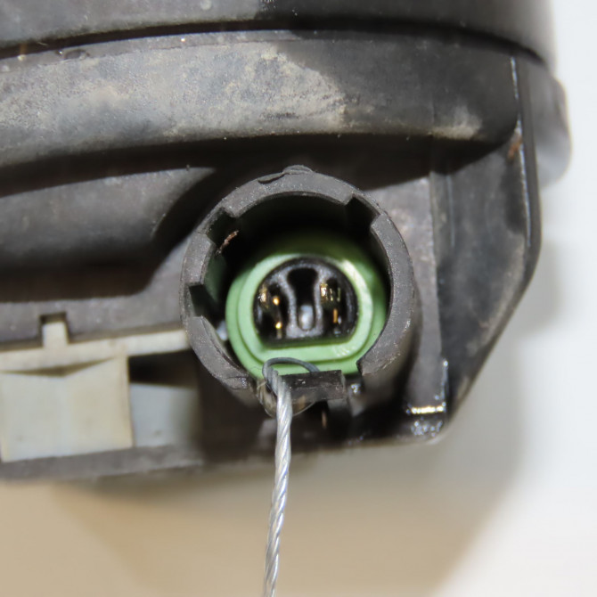 Phare antibrouillard avant gauche occasion RENAULT KANGOO I Phase 1 09-1997->06-2003 1.9 DTI 8v 80ch 7701205665 5