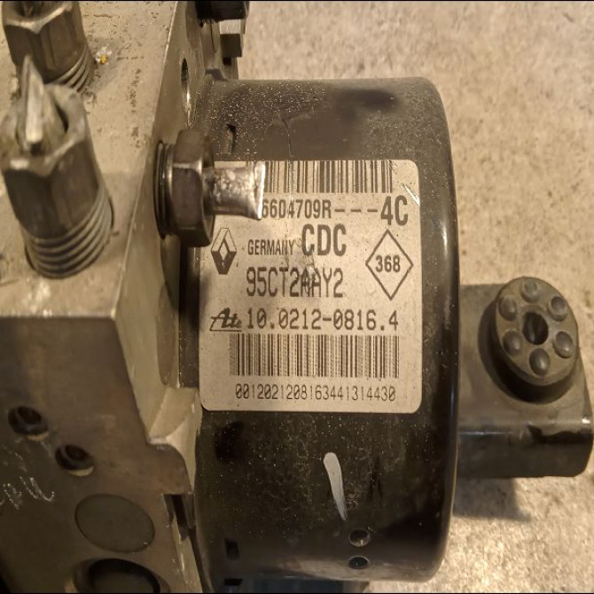 Unité hydraulique ABS occasion RENAULT SCENIC III 476607220R 3