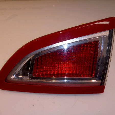 Feu arrière intérieur droit occasion RENAULT SCENIC III Phase 1 04-2009->11-2011 1.9 DCI 130ch 265500018R