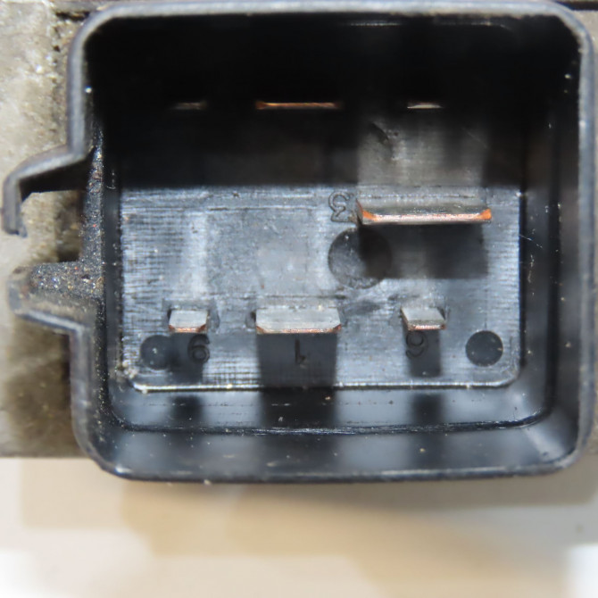 Boitier de préchauffage occasion RENAULT KANGOO I Phase 1 09-1997->06-2003 1.9 DTI 8v 80ch 7700115078 3