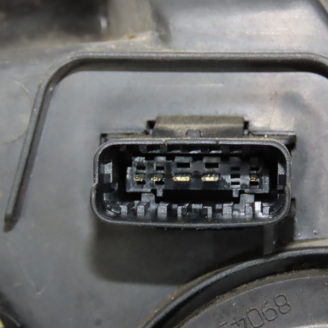 Phare gauche occasion RENAULT SCENIC III Phase 1 04-2009->11-2011 1.6 DCI 130ch 260606760R 4