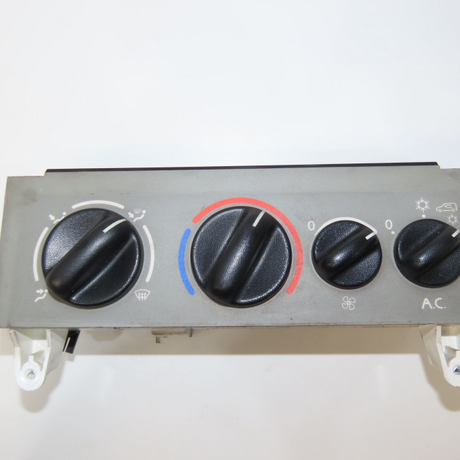 Commande de chauffage occasion RENAULT KANGOO I Phase 1 09-1997->06-2003 1.9 DTI 8v 80ch 7701051896 1