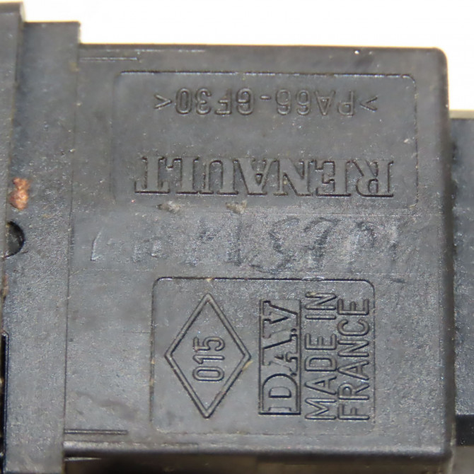 Commande lève-glace porte avant gauche occasion RENAULT KANGOO I Phase 1 09-1997->06-2003 1.9 DTI 8v 80ch 8200090327 5