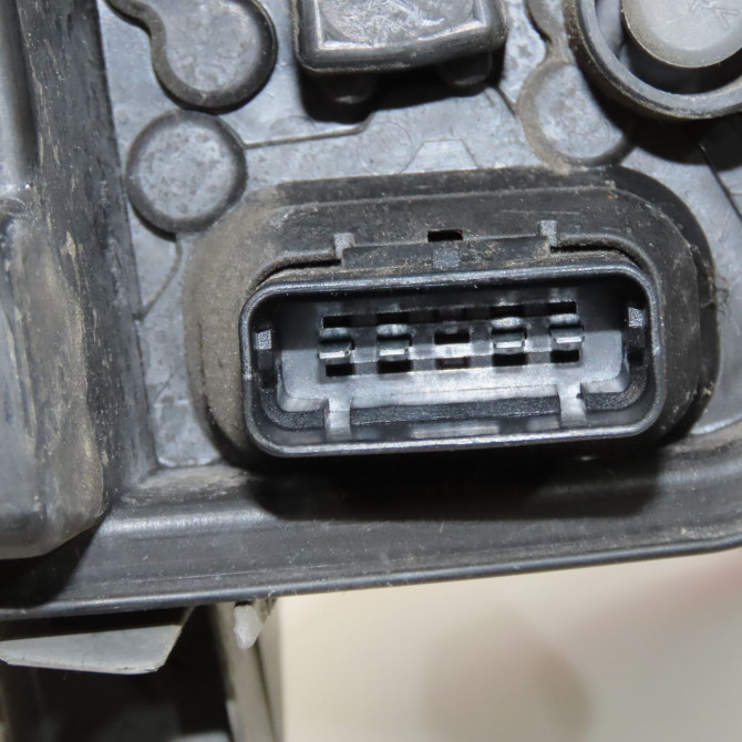 Feu arrière gauche occasion RENAULT MEGANE III Phase 1 11-2008->01-2012 1.5 DCI 110ch 265550007R 3