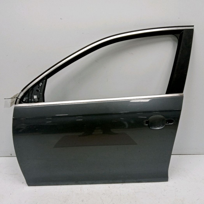 Porte avant gauche occasion VOLKSWAGEN JETTA III Phase 1 09-2005->12-2010 1.9 TDI 105ch 1K5831301AA 1