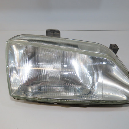 Phare droit occasion RENAULT MEGANE I Phase 1 11-1995->03-1999 1.6i 7701040688