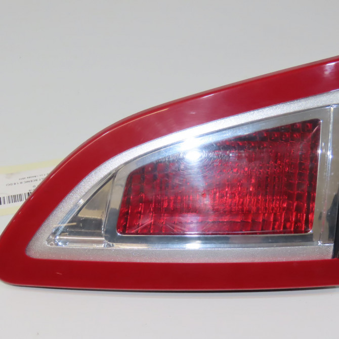 Feu arrière intérieur droit occasion RENAULT SCENIC III Phase 1 04-2009->11-2011 1.6 DCI 130ch 265500018R 1