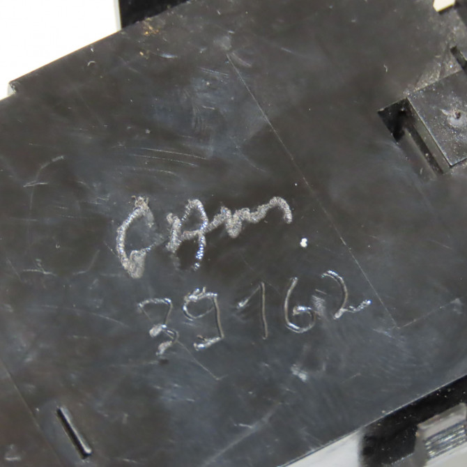 Commande lève-glace porte avant droite occasion PEUGEOT 207 Phase 1 04-2006->06-2013 1.4 HDI 70ch 6554QP 4