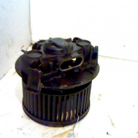 Ventilateur de chauffage occasion RENAULT TWINGO II Phase 1 06-2007->11-2011 1.5 DCI 65ch 7701067950