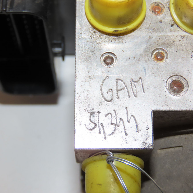 Unité hydraulique ABS occasion CITROEN C3 II Phase 2 03-2013->12-2016 1.6 HDi 100ch 1616763680 5