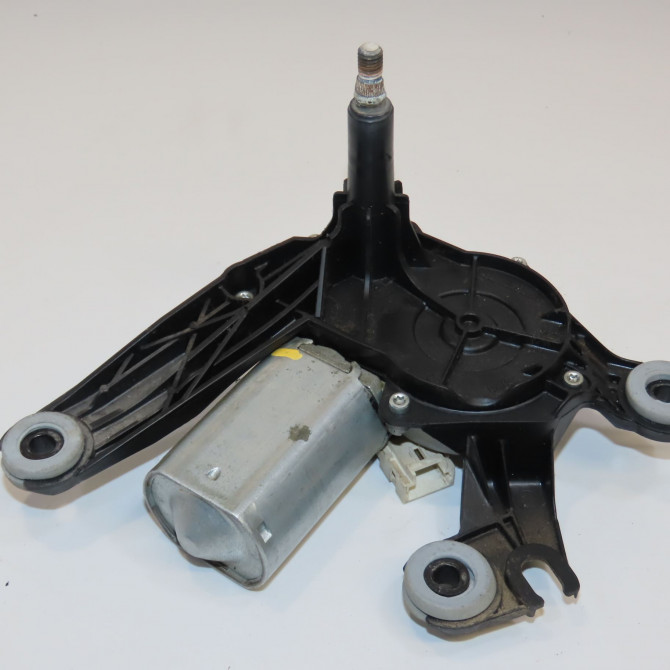 Moteur essuie-glace arrière occasion PEUGEOT 206 Phase 2 02-2003->02-2009 1.4 HDI 70ch 6405H8 1