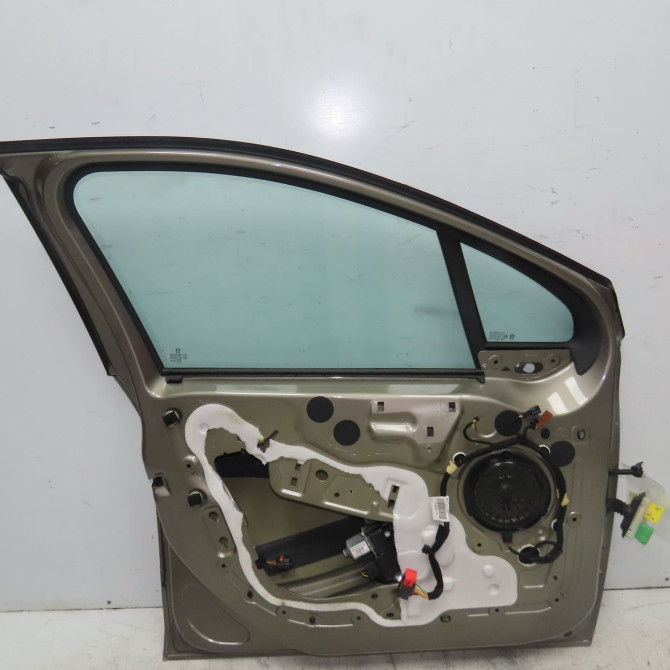 Porte avant gauche occasion PEUGEOT 208 208 Phase 1 2012-03-01->2015-09-30 1.2 VTI 82ch 9807820780 2