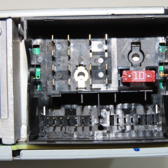 Autoradio occasion RENAULT MEGANE III Phase 1 11-2008->01-2012 1.5 DCI 110ch 281152936R 3