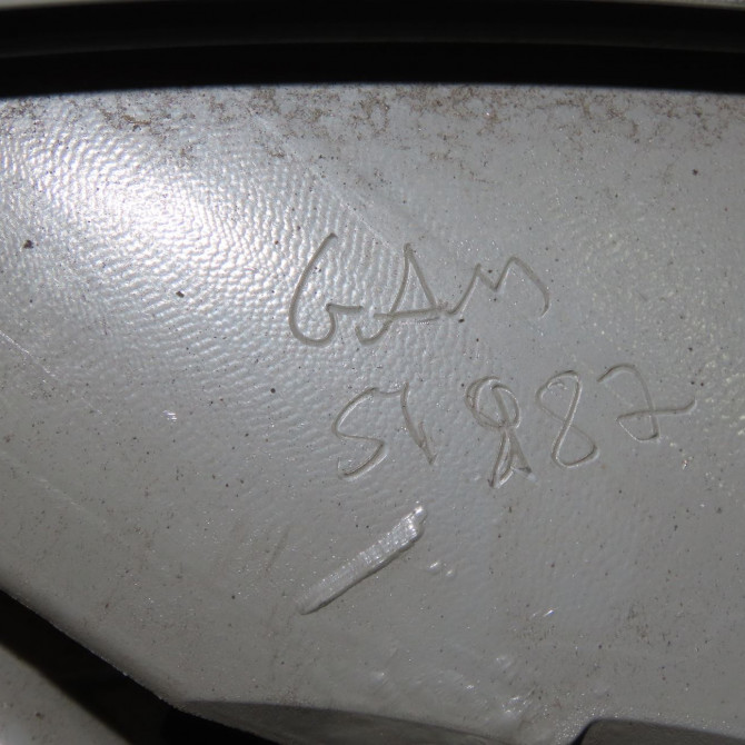 Feu arrière interieur gauche occasion RENAULT MEGANE III Phase 1 11-2008->01-2012 1.5 DCI 110ch 265550009R 4