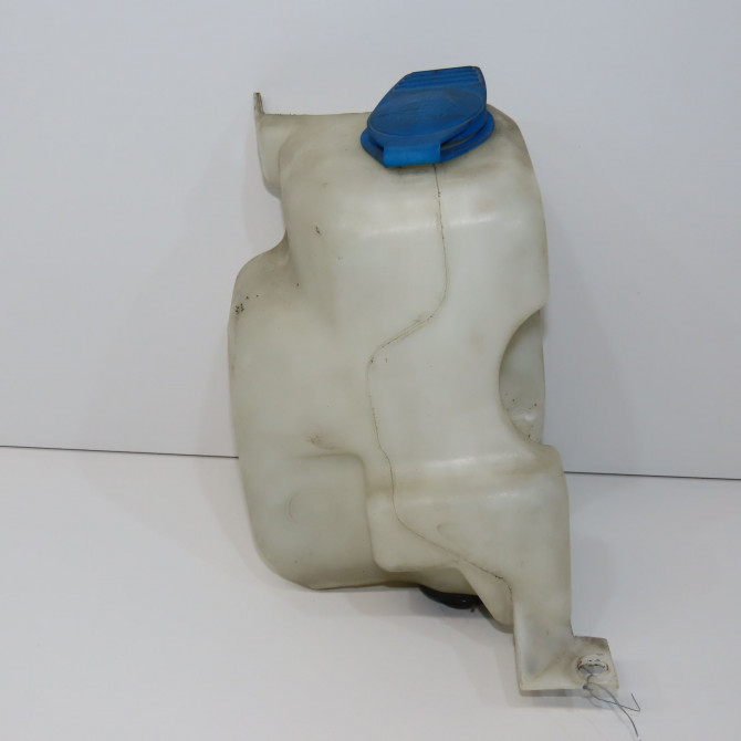 Reservoir lave-glace avant occasion VOLKSWAGEN GOLF IV GOLF IV Phase 1 1998-01-01->2005-06-30 1.9 SDI 1J0955453P 1