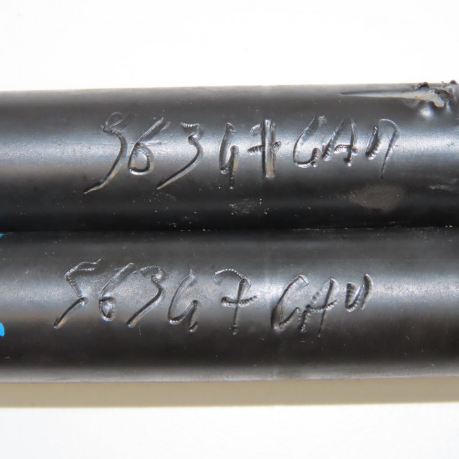 Verin droit hayon occasion RENAULT TWINGO II Phase 1 06-2007->11-2011 1.2i 60ch 4