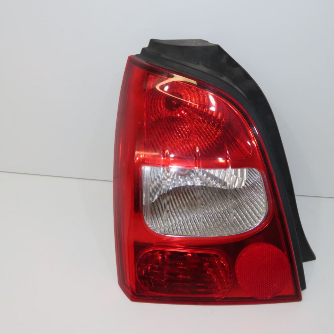 Feu arrière gauche occasion RENAULT TWINGO II Phase 1 06-2007->11-2011 1.2i 60ch 1