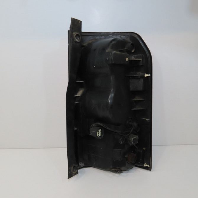 Feu arrière gauche occasion LAND ROVER DISCOVERY I LR162962 2