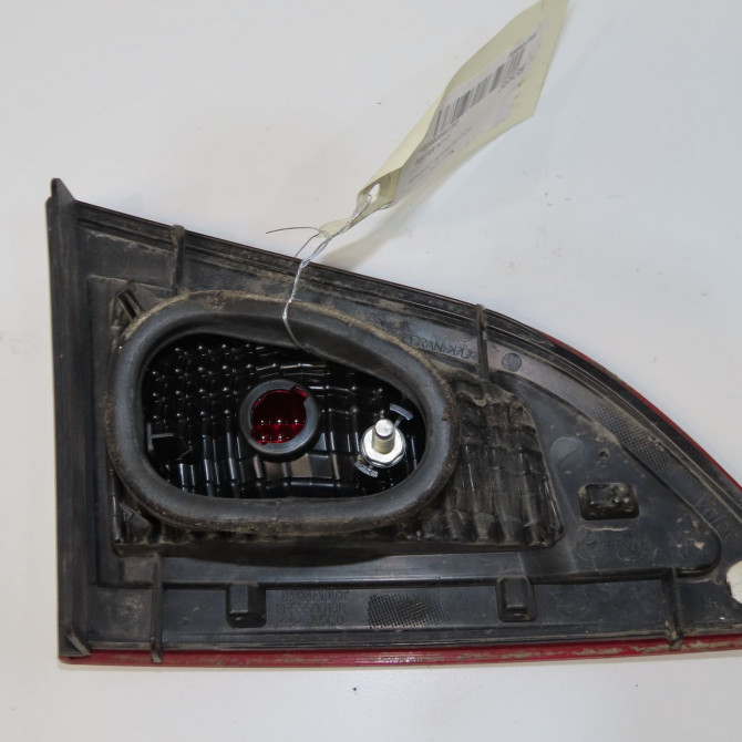 Feu arrière intérieur droit occasion RENAULT SCENIC III Phase 1 04-2009->11-2011 1.5 DCI 105ch 265500018R 2