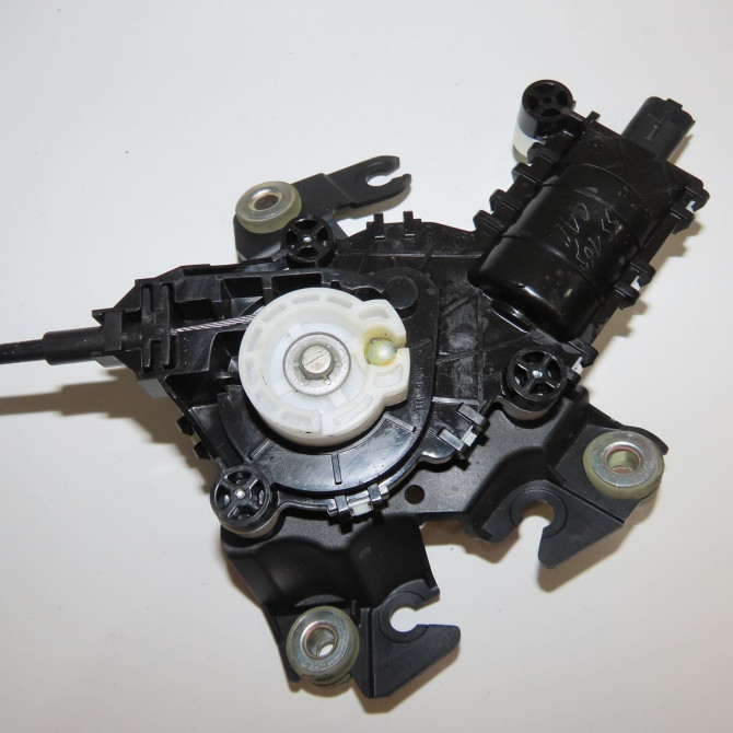 Serrure hayon occasion CITROEN C4 PICASSO II Phase 1 04-2013->... 2.0 BlueHDi 150ch 9804404180 3