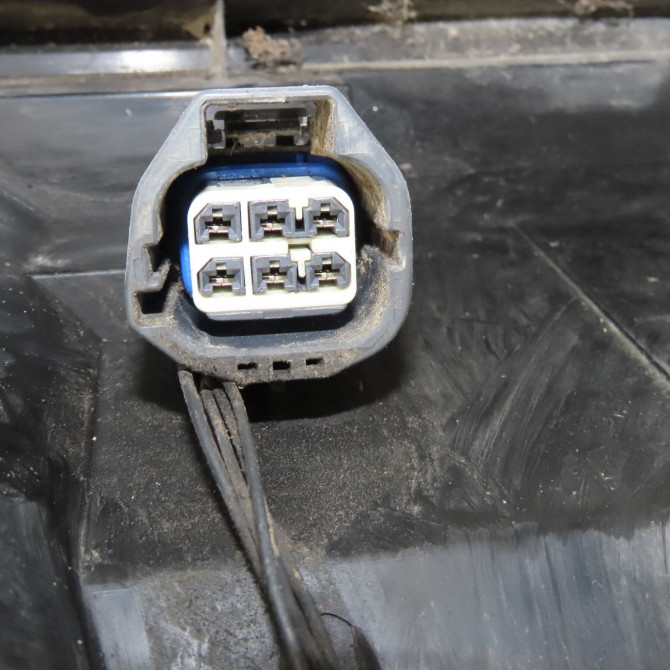 Feu arrière droit occasion LAND ROVER DISCOVERY I LR162961 3