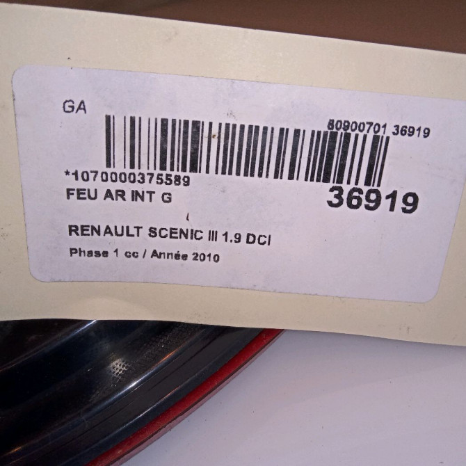 Feu arrière interieur gauche occasion RENAULT SCENIC III Phase 1 04-2009->11-2011 1.9 DCI 130ch 265550018R 4