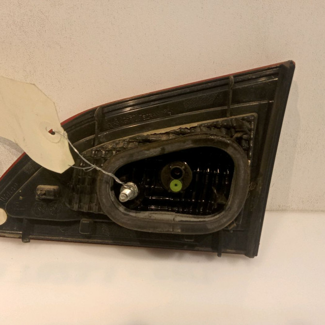 Feu arrière interieur gauche occasion RENAULT SCENIC III Phase 1 04-2009->11-2011 1.9 DCI 130ch 265550018R 2