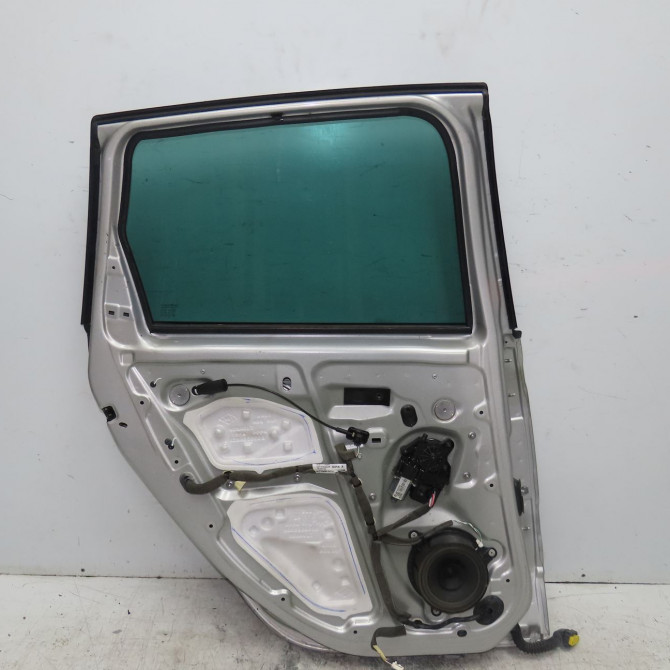 Porte arrière gauche occasion RENAULT SCENIC III Phase 1 04-2009->11-2011 1.5 DCI 105ch 821017991R 2