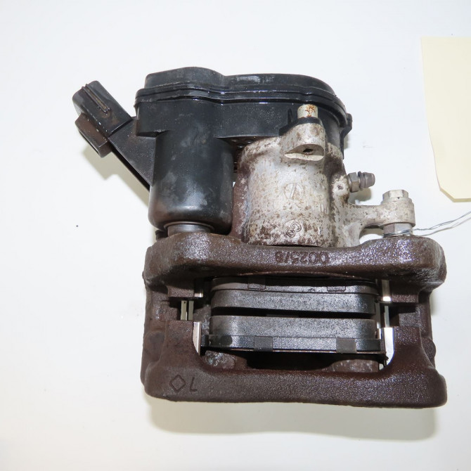 Etrier de frein arrière gauche occasion RENAULT SCENIC III Phase 1 04-2009->11-2011 1.5 DCI 105ch 440110675R 4