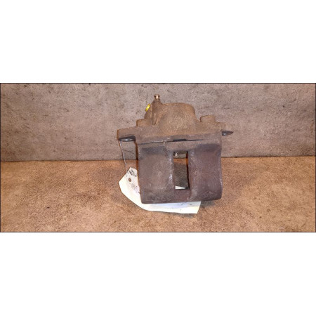 Etrier de frein avant droit occasion DACIA SANDERO I Phase 1 06-2008->10-2012 1.4 MPI 75ch 7701201770