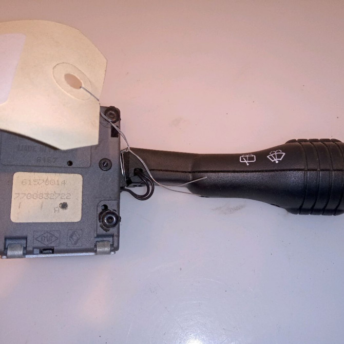 Commande essuie glace occasion RENAULT TWINGO I Phase 1 04-1993->08-1998 1.2i 55ch 7700832722 1