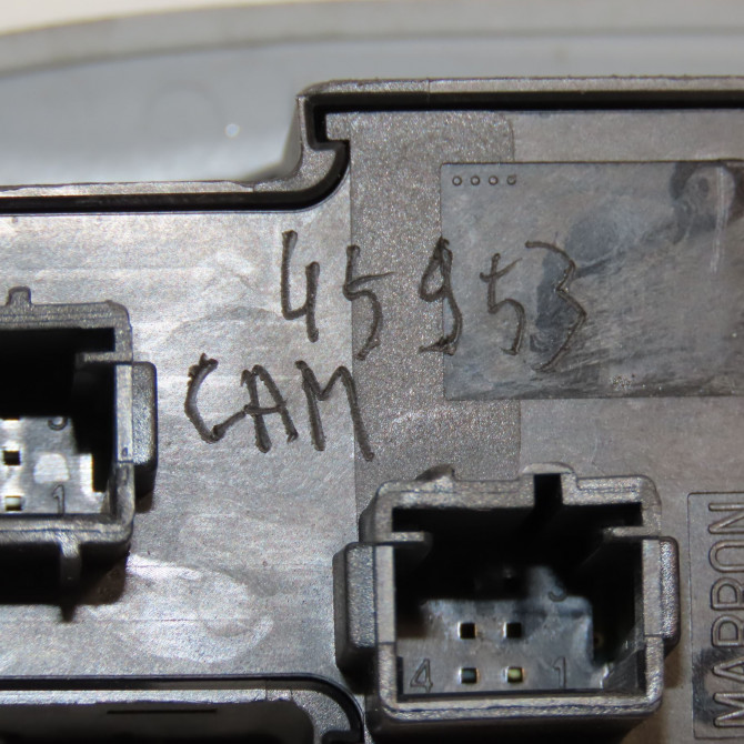 Commande lève-glace porte avant gauche occasion PEUGEOT 208 208 Phase 1 2012-03-01->2015-09-30 1.6 VTI 120ch 96749624ZD 4