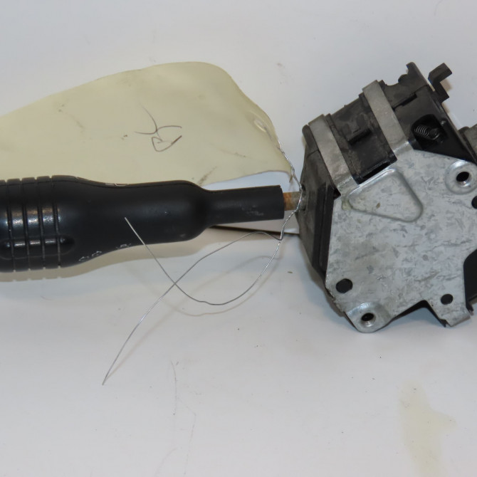 Commande clignotant occasion RENAULT TWINGO I Phase 1 04-1993->08-1998 1.2i 55ch 7700839681 2