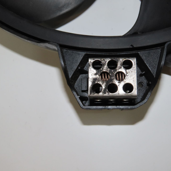 Ventilateur de refroidissement occasion RENAULT MEGANE III Phase 1 11-2008->01-2012 1.5 DCI 110ch 214810898R 3