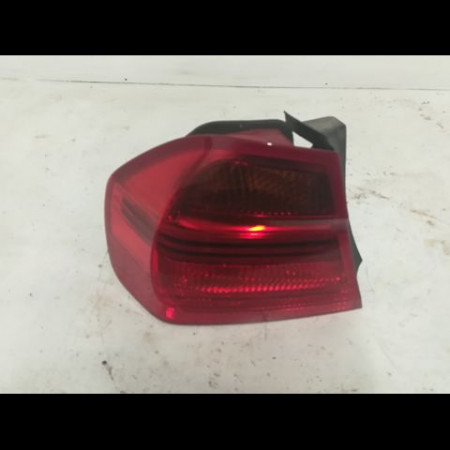 Feu arrière gauche occasion B.M.W. SERIE 3 V Phase 1 03-2005->09-2008 318i 129ch 63216937457