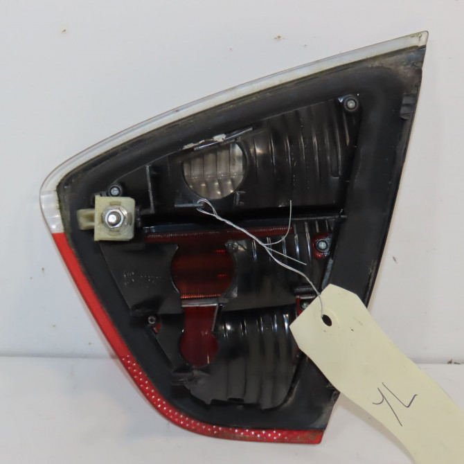 Feu arrière interieur gauche occasion B.M.W. SERIE 3 V Phase 1 03-2005->09-2008 63216937459 2