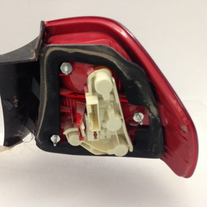 Feu arrière gauche occasion B.M.W. SERIE 3 V Phase 1 03-2005->09-2008 330Xd 231ch 63216937457 2