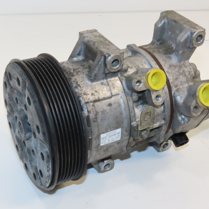 Compresseur air conditionne occasion TOYOTA COROLLA VERSO II phase 2 06-2007->05-2009 2.2D 136ch 8831005120 1