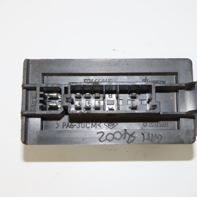 Resistance de chauffage occasion RENAULT TWINGO I Phase 1 04-1993->08-1998 1.2i 60ch 7701041221 2